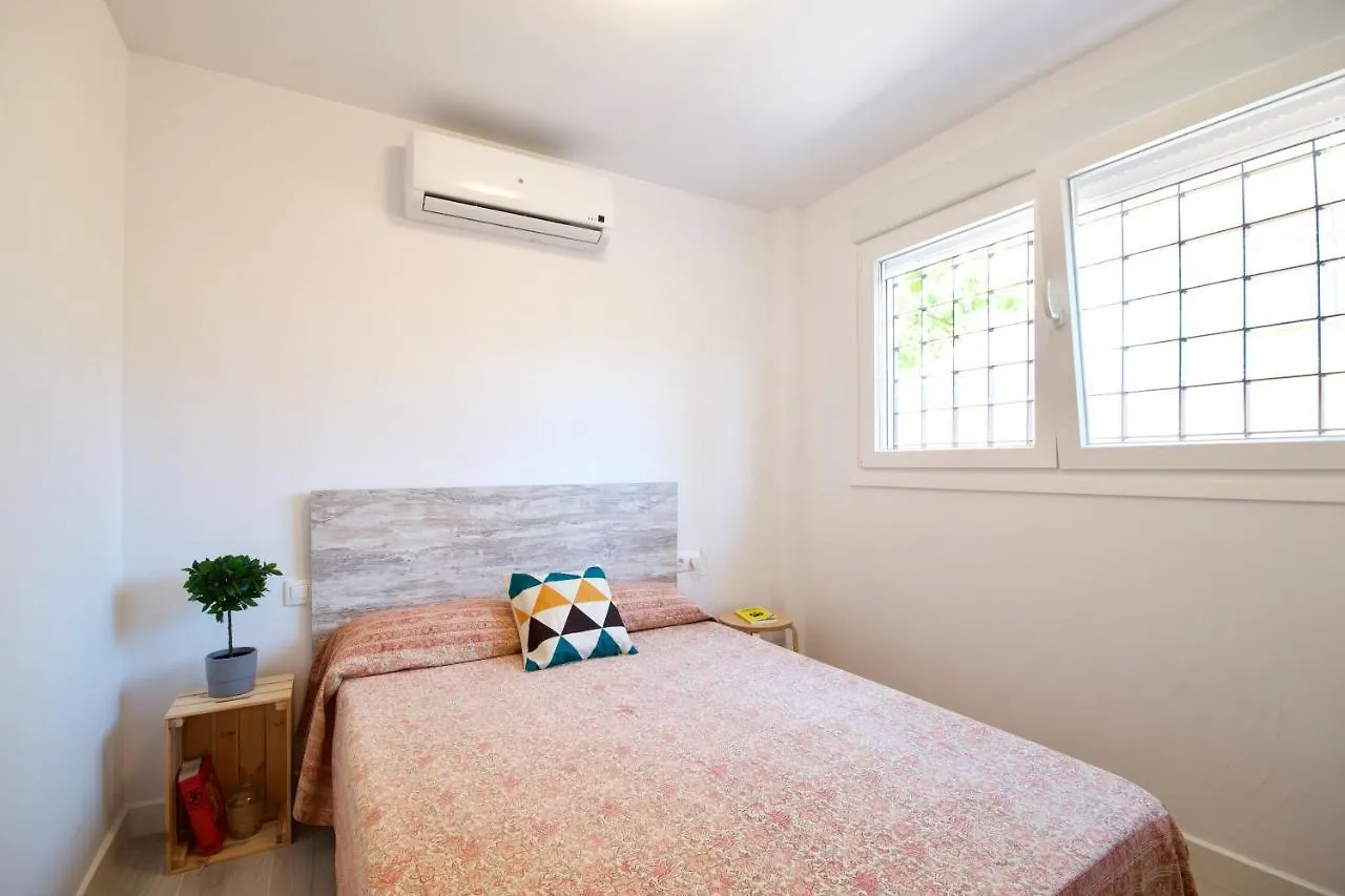 Malagaurbanrooms - Beach & Sea Apartment Malaga