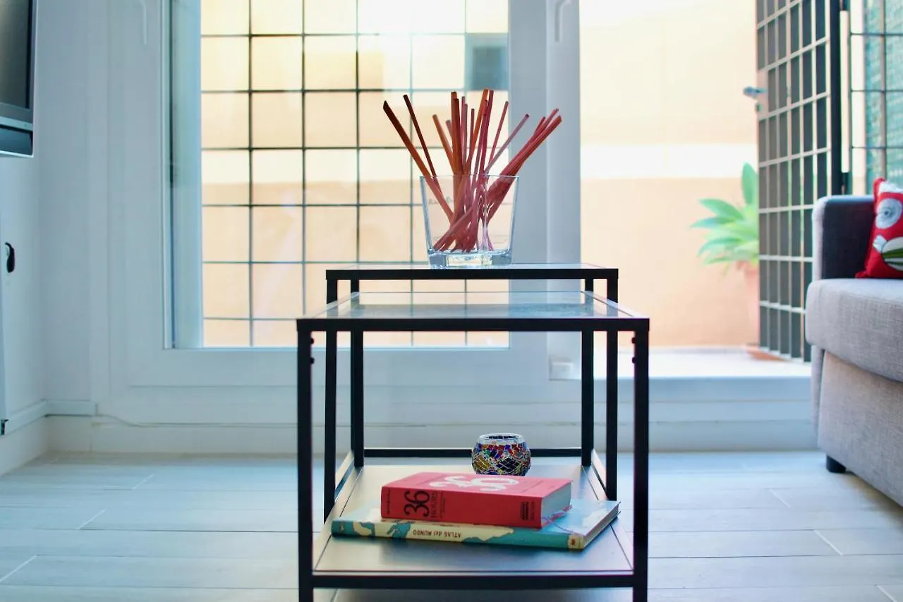 Malagaurbanrooms - Beach & Sea 0*, Malaga